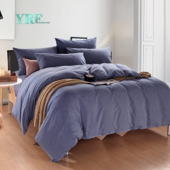 королеви з вишивкою та наборами листів